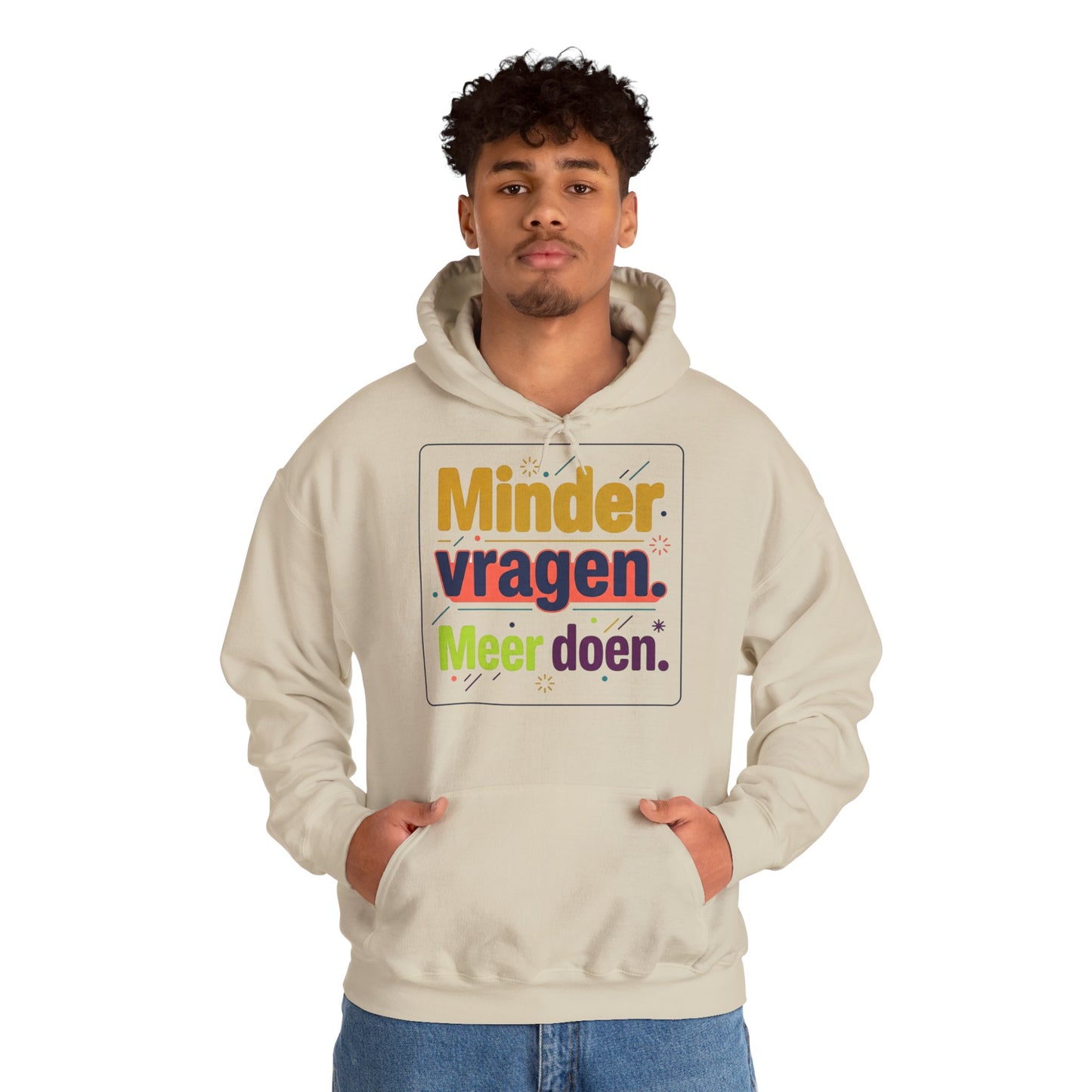 'Minder vragen. Meer doen.' — Prikkels Hoodie